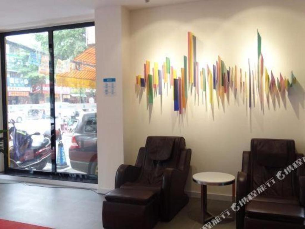 7 Days Inn Huizhou Danshui Yi Center Exterior photo